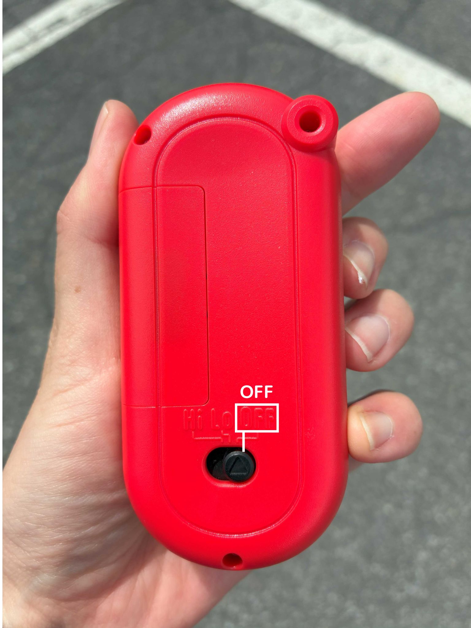 Off：電源をオフにします